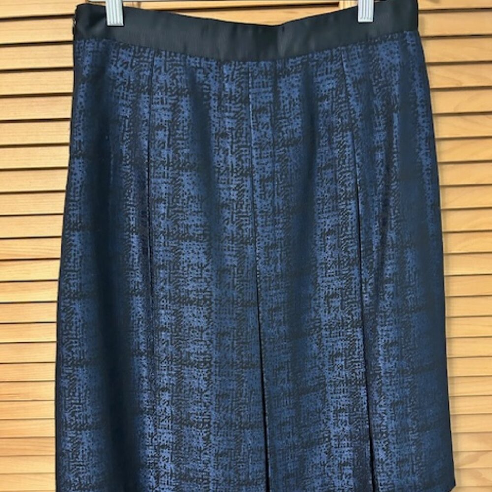 Gorgeous pleasted skirt